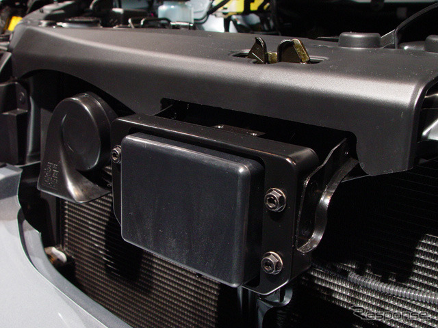 【新型トヨタ『ハリアー』発表】衝突0.5秒…世界初の安全装置、50万円也