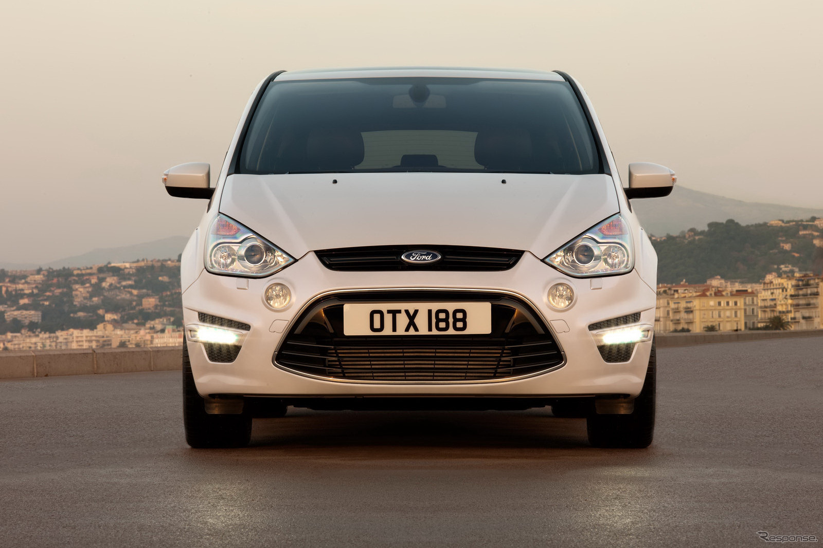 S-MAX