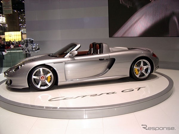 【ジュネーブショー2003写真蔵】ポルシェ『カレラGT』量産型がわかる