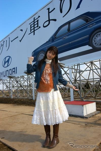 【ヒュンダイ『New XG』発進】小倉優子の腕が引き締まる。パイレーツは?