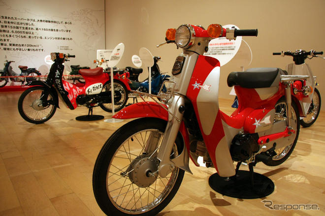 2009年6月に開催されたLove Cub 50展