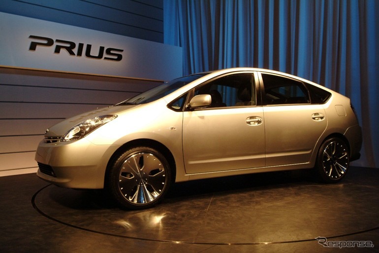 【新型トヨタ『プリウス』写真蔵】いま見せられるのはここまでだけど……