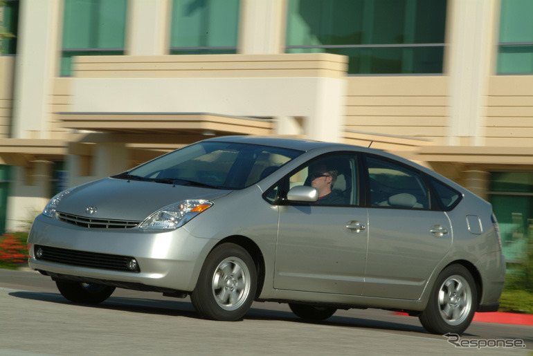 【トヨタ新ハイブリッド】アルミをあちこちに採用---軽量化には力を入れた