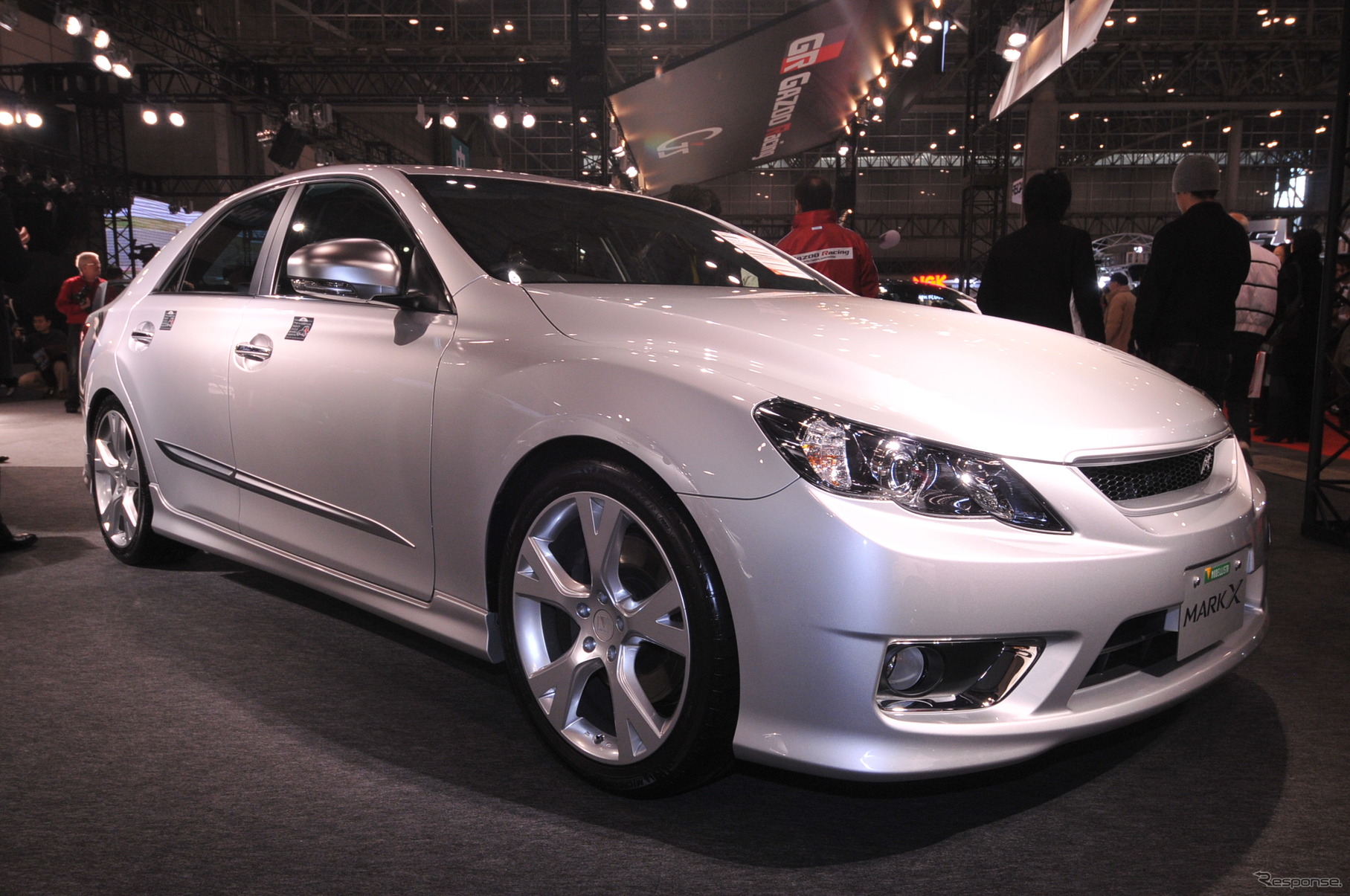 マークX ヴェルティガ（画像は東京オートサロン10）