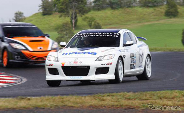 RX-8 SP。エタノールブレンド燃料でスーパーカー達に戦いを挑む