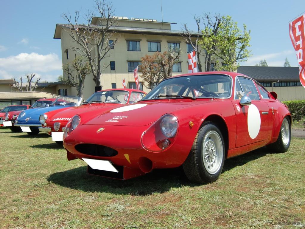 非常にきれいなアバルト・シムカ2000GTコルサ