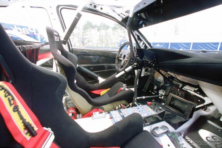 【WRC写真蔵】これを見ろ!! ---2003年型フォード『フォーカスRS WRC』