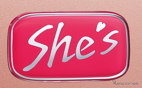 フィット 1.3 G特別仕様車 She's （ピンクゴールド・メタリック）