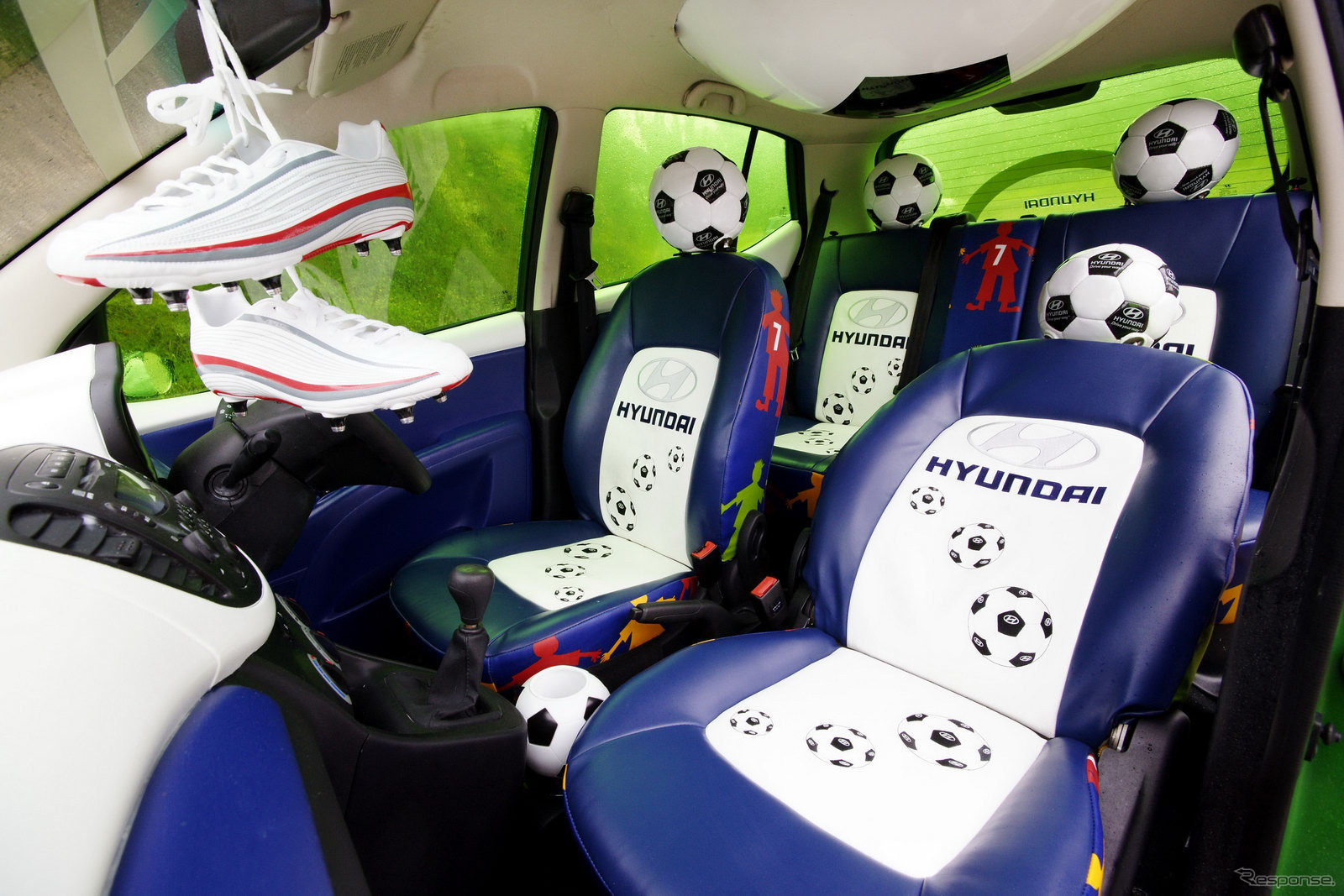 i10の「サッカー自動車」
