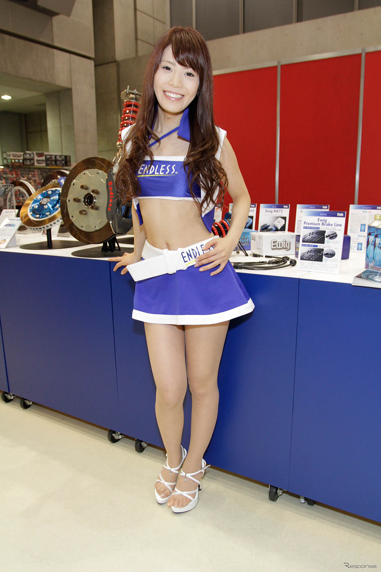 コンパニオン写真蔵（写真＝池田忍）
