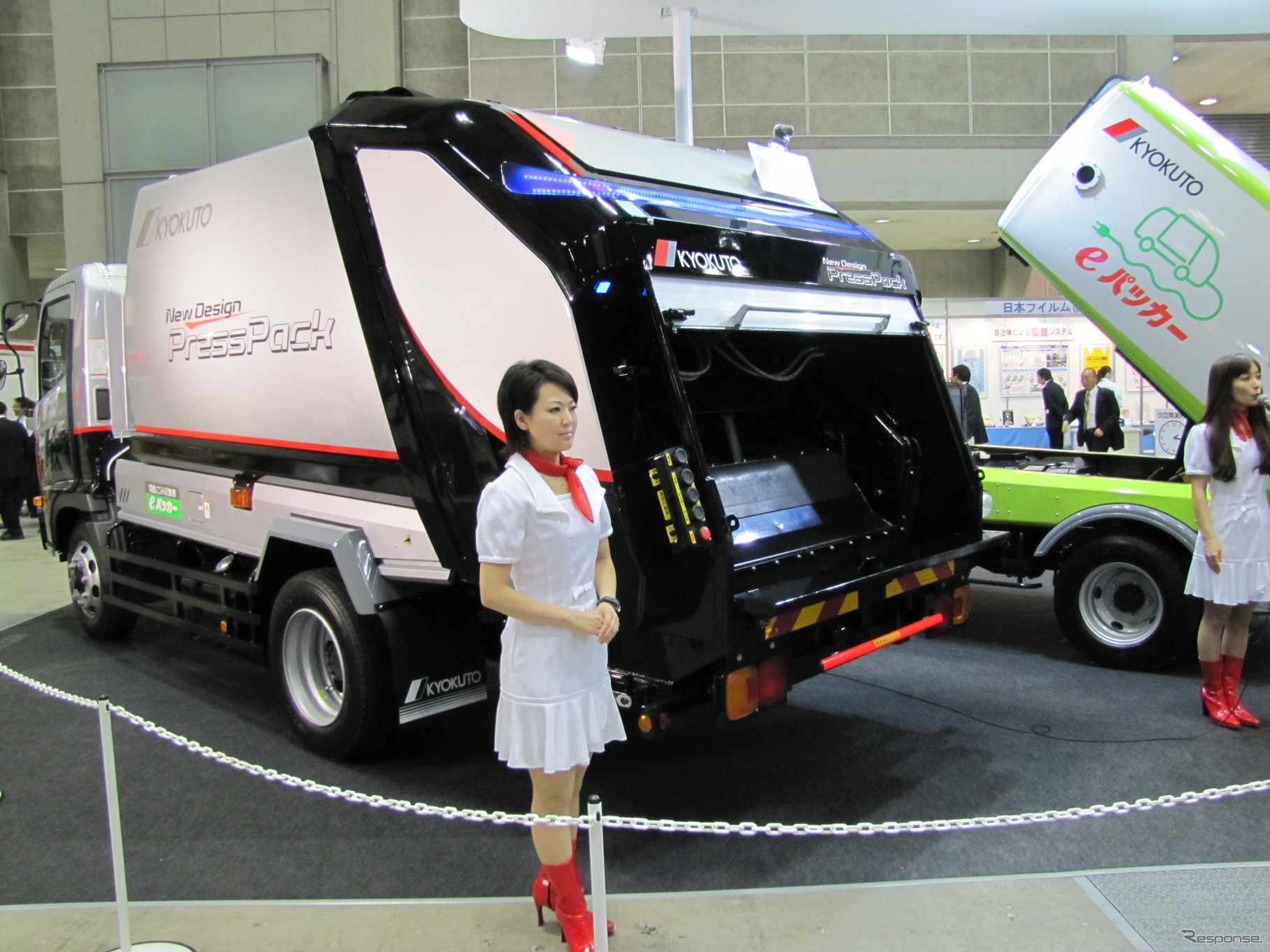 極東開発工業のゴミ収集車