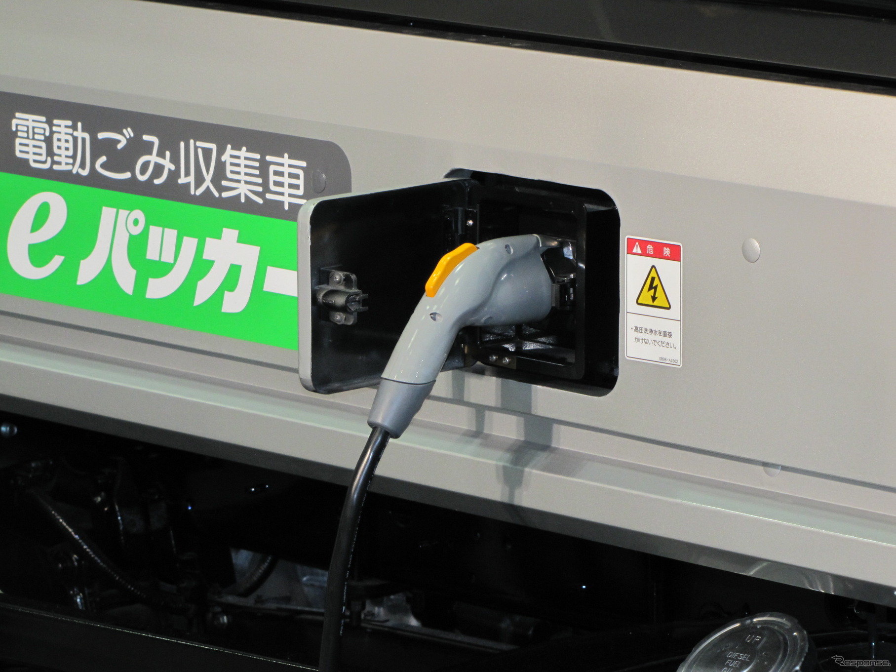 極東開発工業のゴミ収集車