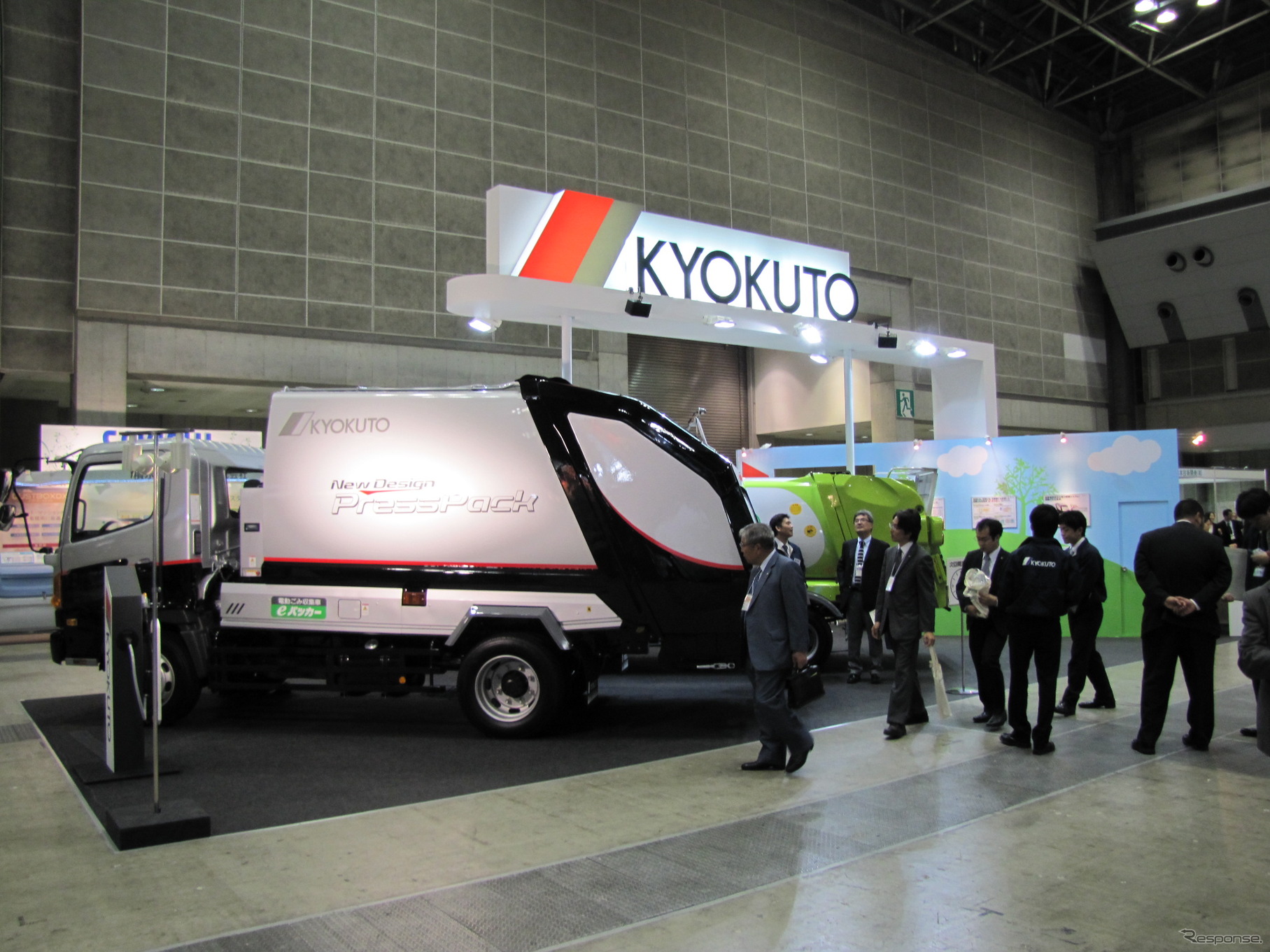 極東開発工業のゴミ収集車