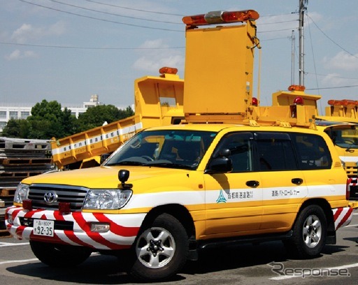 首都高パトロールカー（通称：黄パト）