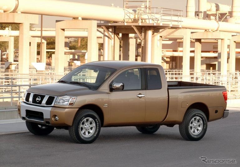 【株価】米新工場が稼動---日産が一時900円台を回復