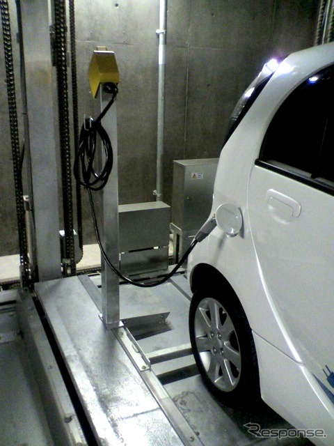 二・多段式機械式駐車場用充電システム