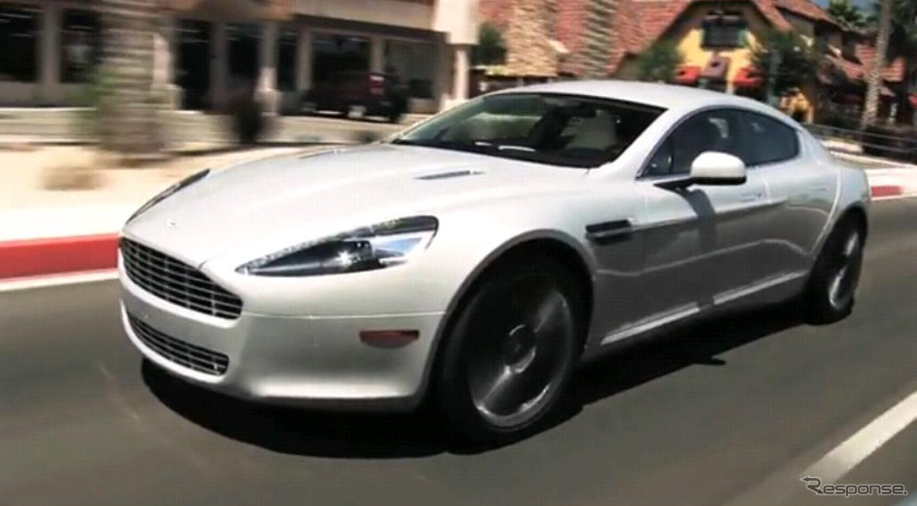 英国製リムジン3台の比較テスト（画像は動画キャプチャー）