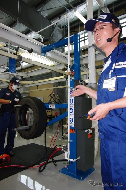 削った面を補修するスカイブ工程