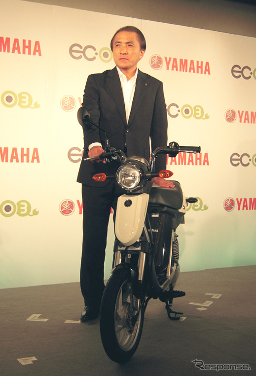 柳弘之代表取締役社長とEC-03
