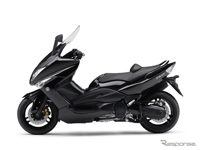 XP500 TMAX ブラックメタリックX