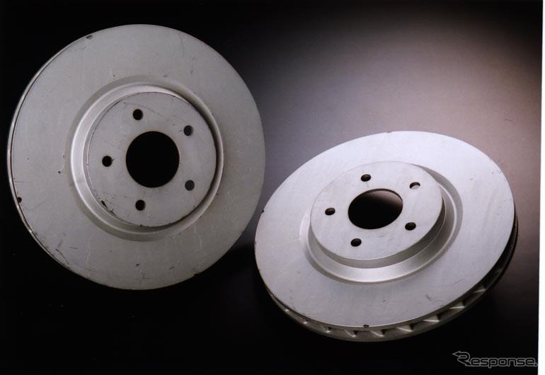 ニスモから『スカイラインGT-R』用フロントブレーキローター