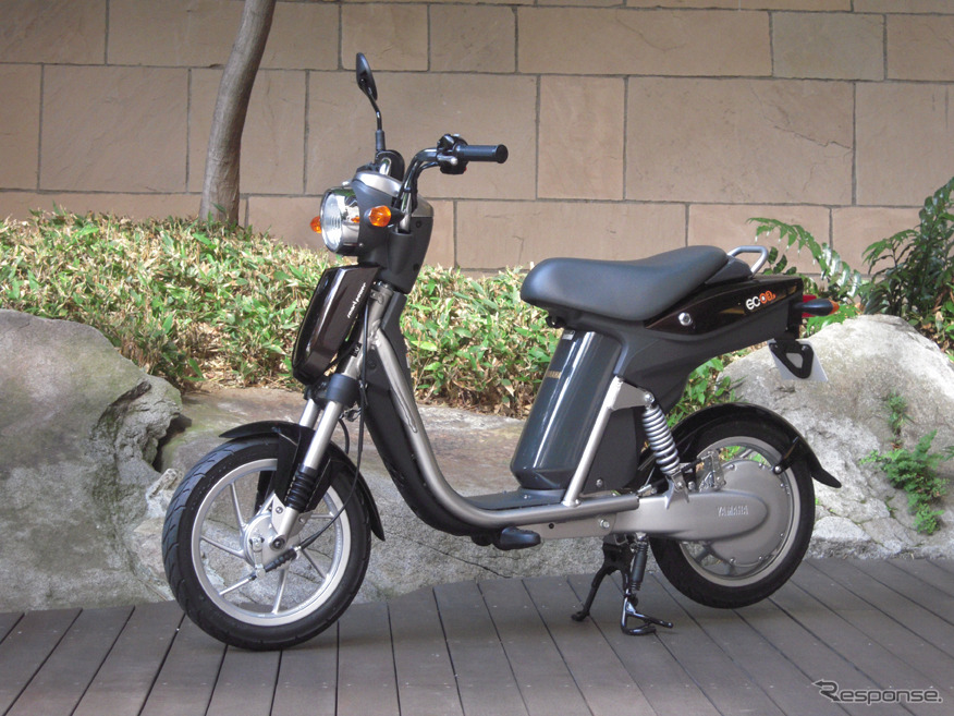 7月14日に発表された電動バイクEC-03。台湾など新興国での販売も予定されている