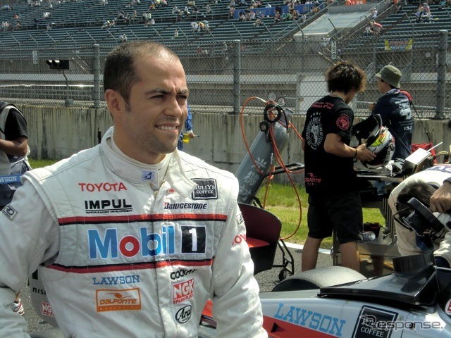 ポイントリーダーのオリベイラは、ピットストップでまさかのロスタイム。6位に終わった