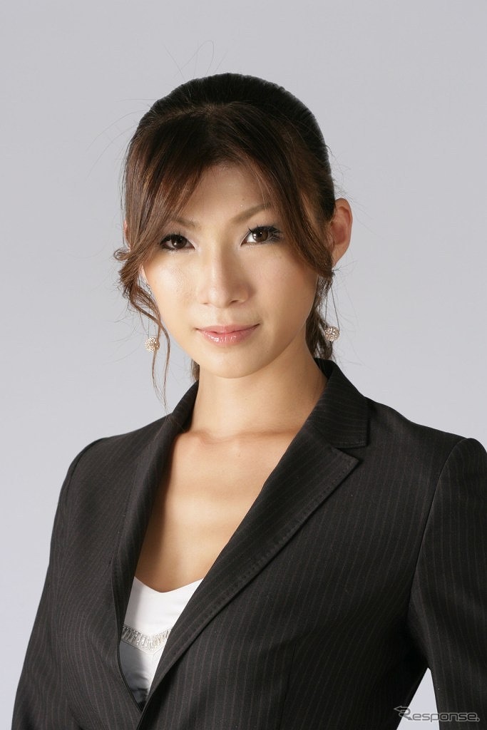 オーナーの臼井里会さん