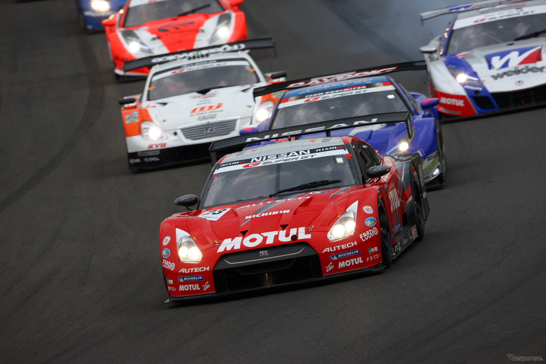 本山哲/ブノワ・トレルイエ（MOTUL AUTECH GT-R）