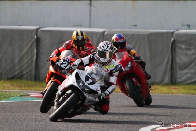 “コカ・コーラ ゼロ”鈴鹿8時間耐久ロードレース第33回大会（決勝7月25日）