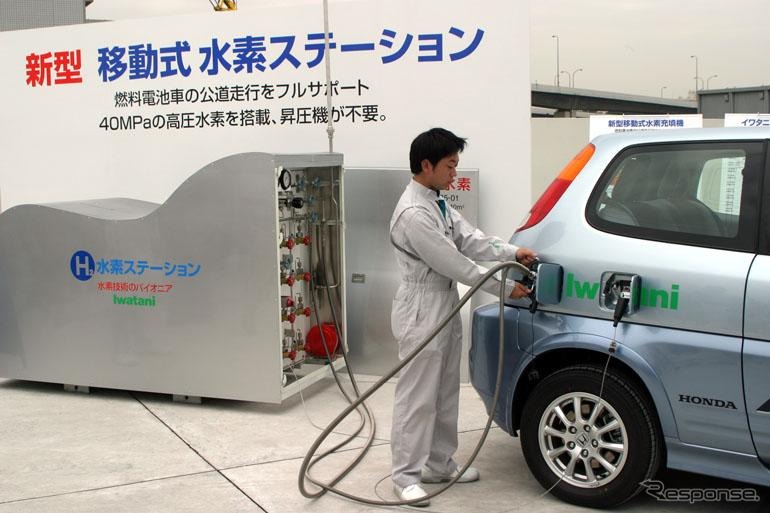 ホンダ、燃料電池車を民間企業へ納車式…対抗心