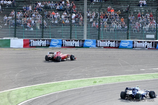 マッサ、コースアウト