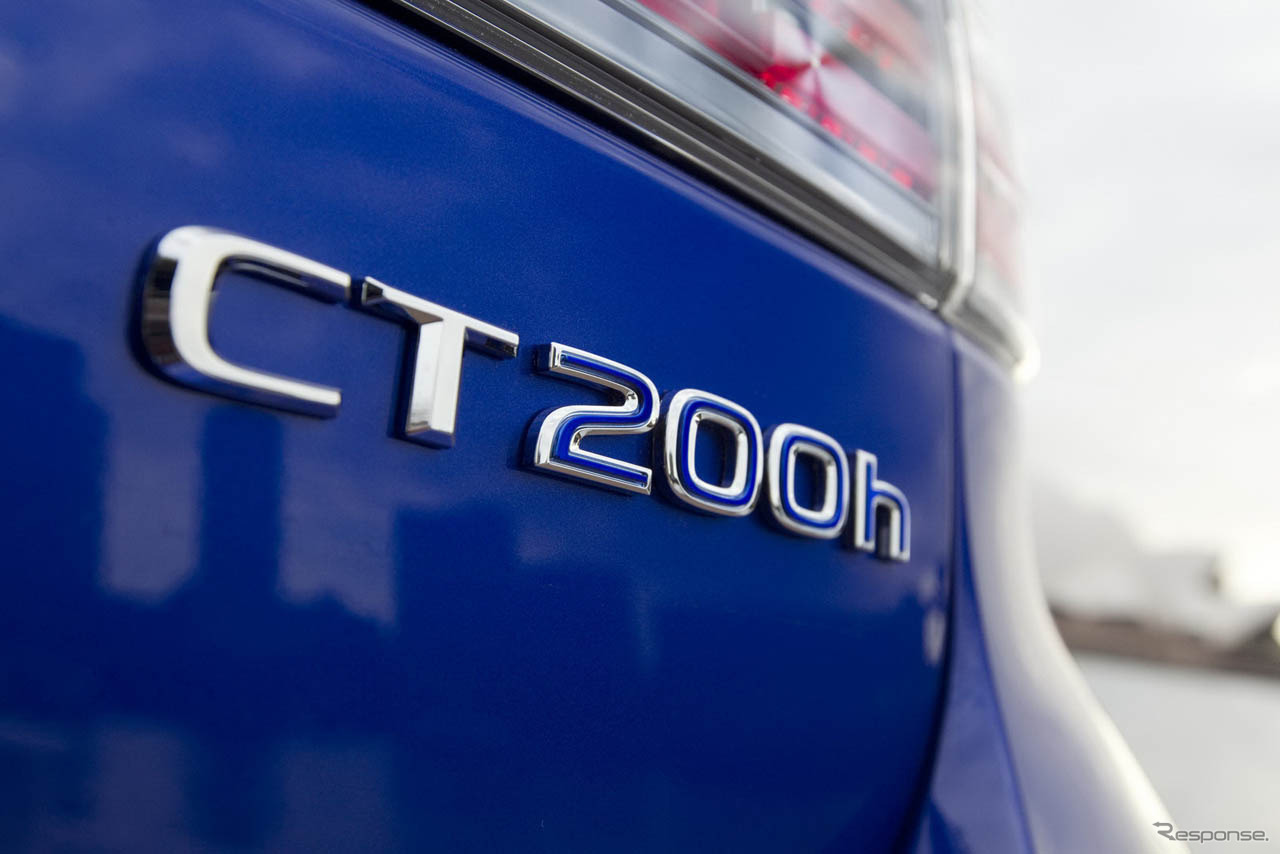 レクサスCT200h Fスポーツ