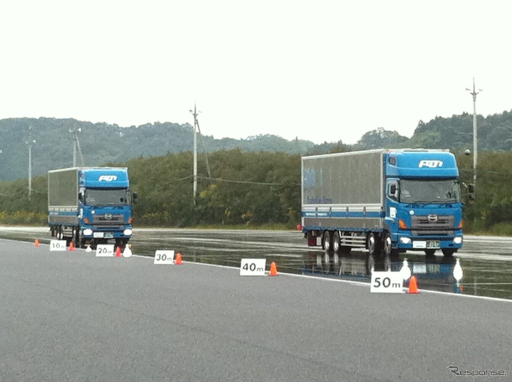 リグルーブタイヤ プレスセミナー