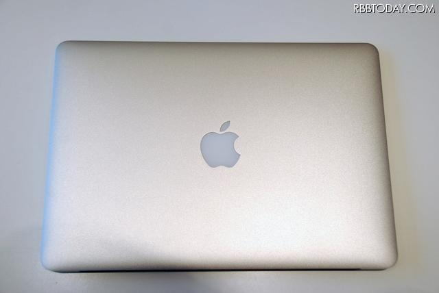 MacBook Airの天面 MacBook Airの天面