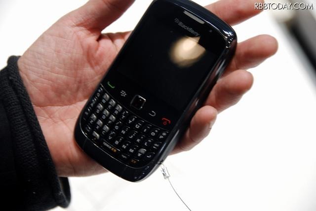 「BlackBerry Curve 9300」Graphite Gray 「BlackBerry Curve 9300」Graphite Gray