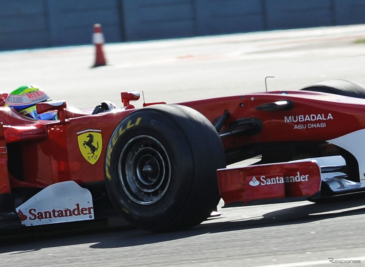 19日にテスト走行がおこなわれた。写真はフェラーリのマッサ