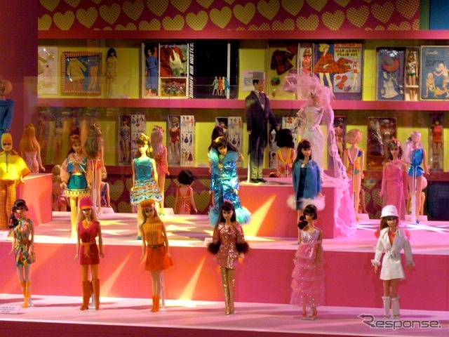 （C）2010 Mattel, Inc.