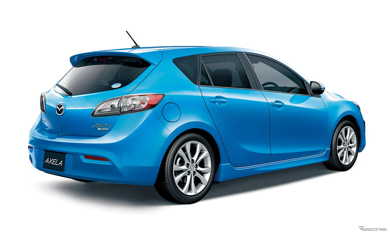 アクセラ（国内仕様）