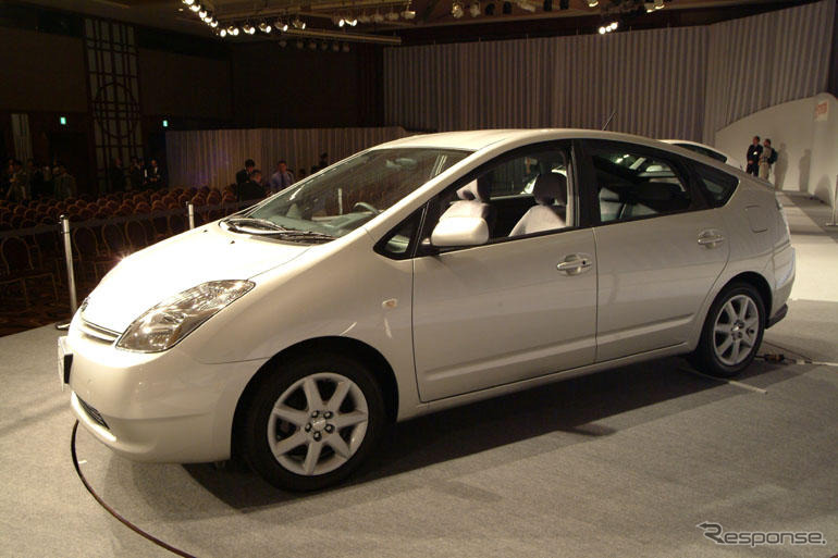 クリーンなクルマ社会へ…結局はガソリン車頼み