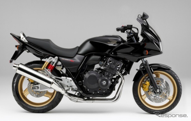 CB400 SUPER BOL D'OR（グラファイトブラック）