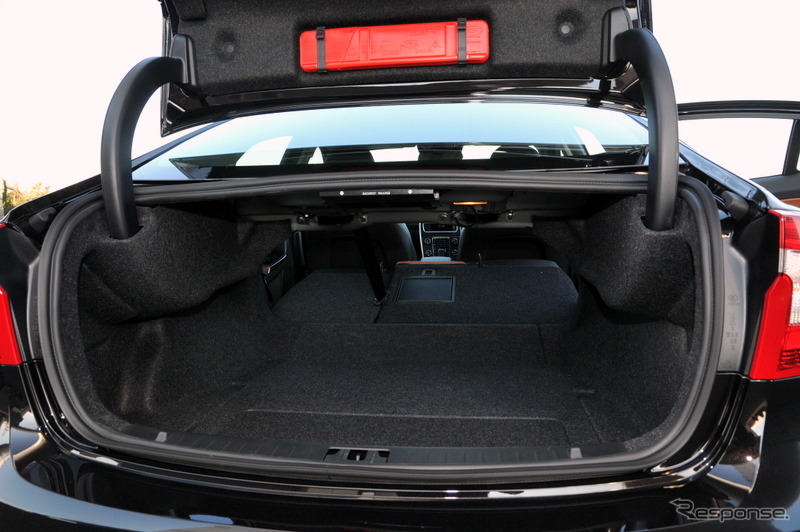 S60