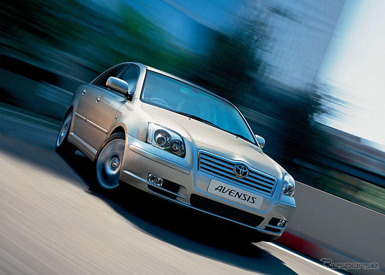 【トヨタ『アベンシス』発表】ベクトラ、パサート、相手に不足無し