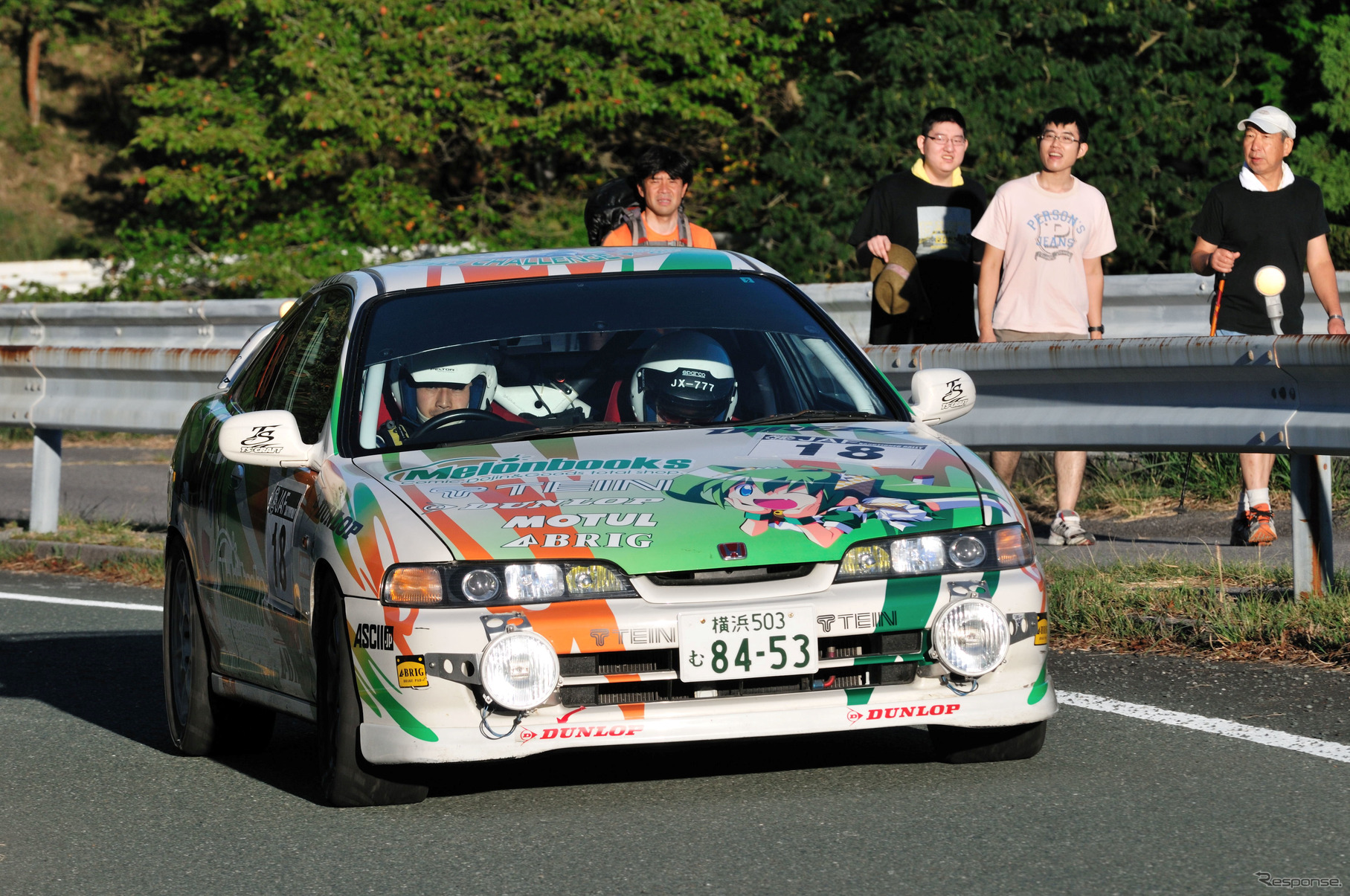 インテグラの痛車で全日本ラリー選手権に参戦(C)copyright 2011 MELONBOOKS Inc. all rights reserved.