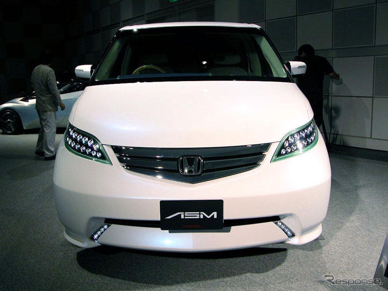 【東京ショー2003出品車】ホンダ『ASM』---アルファード、エルグランド対抗
