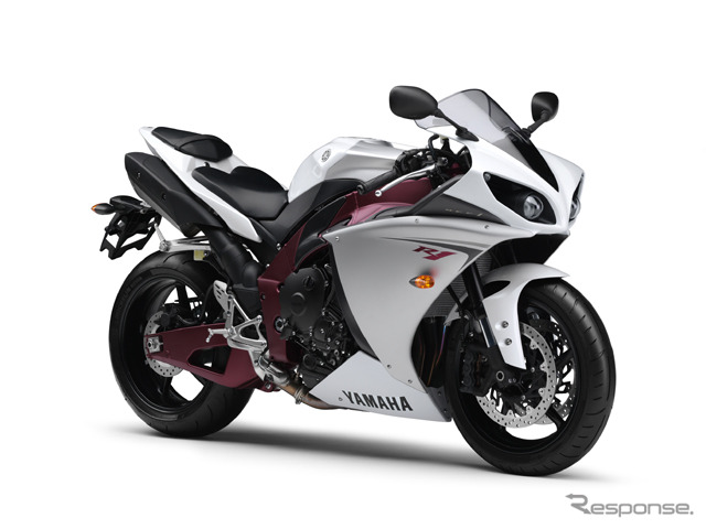 YZF-R1 ディープパープリッシュブルーメタリックC