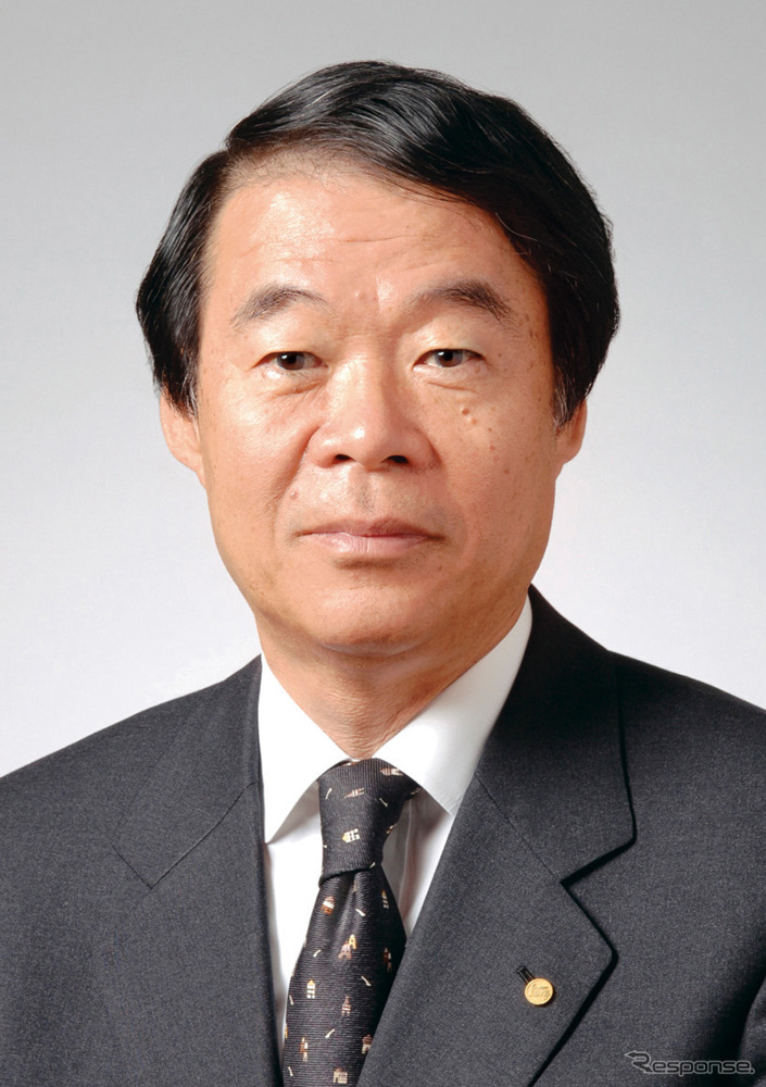 岡本一雄トヨタ副会長が日野の会長に就任する