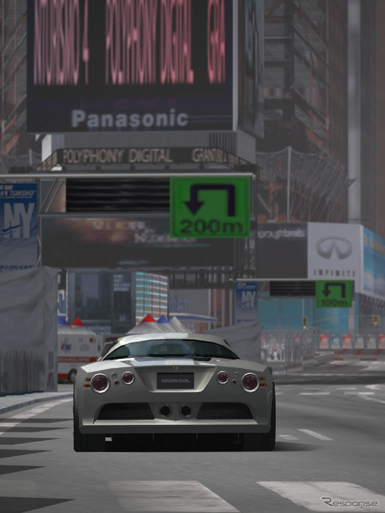 【東京ショー2003速報】東京ショー展示の『GT4』はスペシャルバージョン