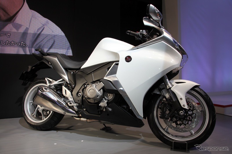 ホンダ 熊本製作所で生産される VFR1200F