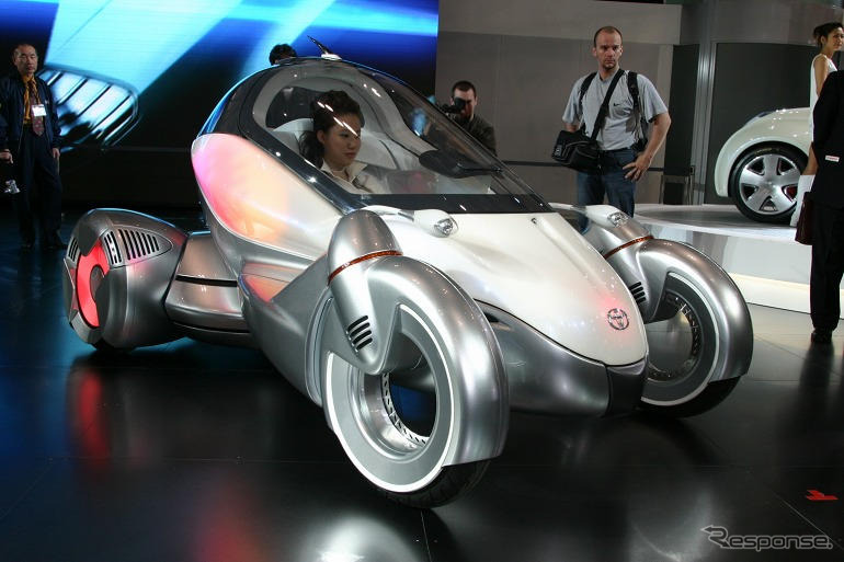 【新聞ウォッチ】東京モーターショー入場者、早くも30万人突破